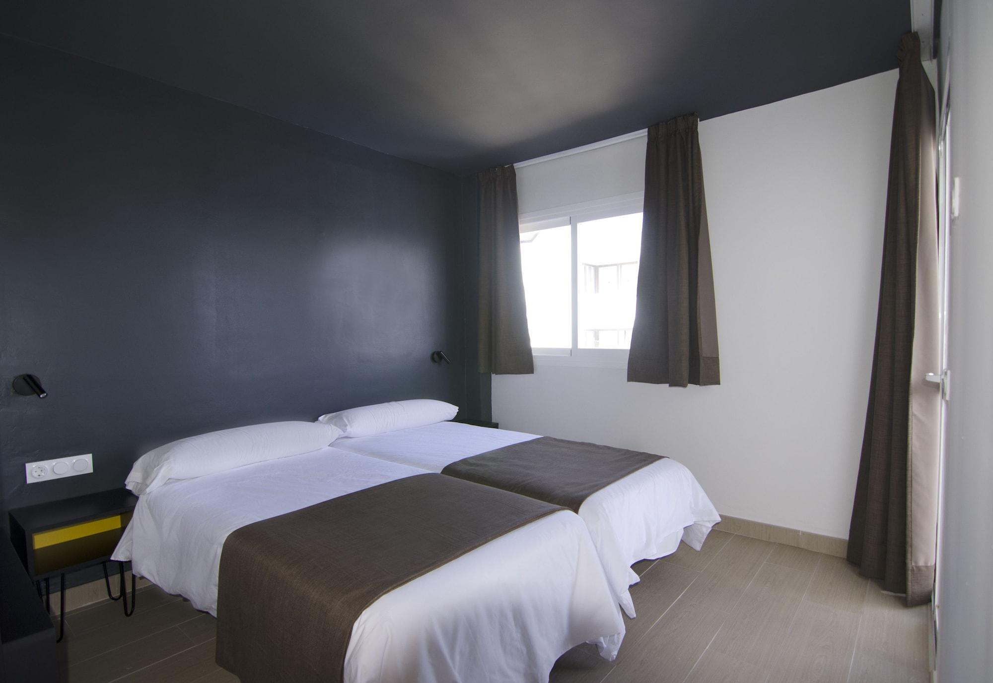 Apartamentos Vibra Jabeque Dreams Ibiza Town Luaran gambar