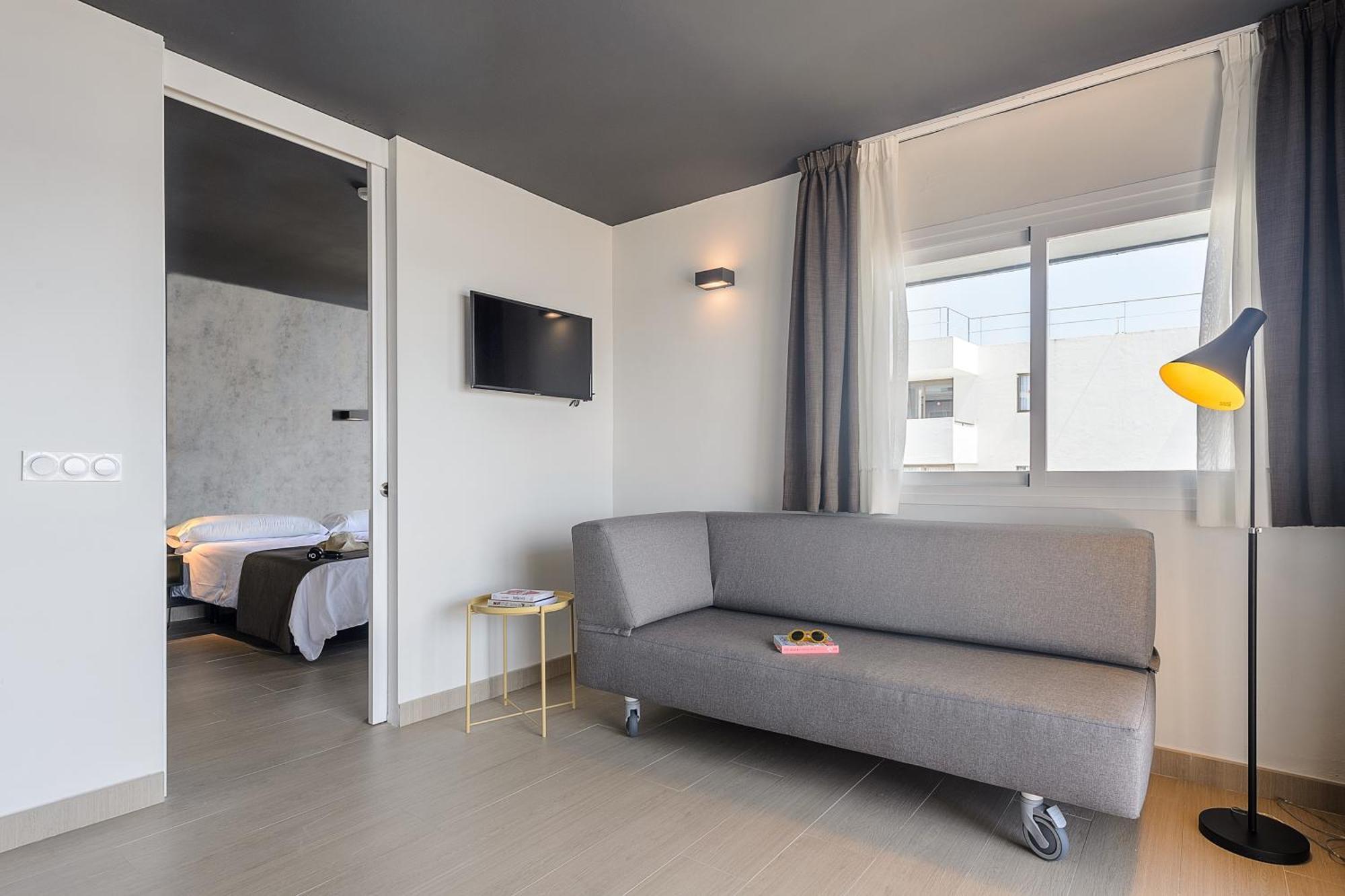 Apartamentos Vibra Jabeque Dreams Ibiza Town Luaran gambar
