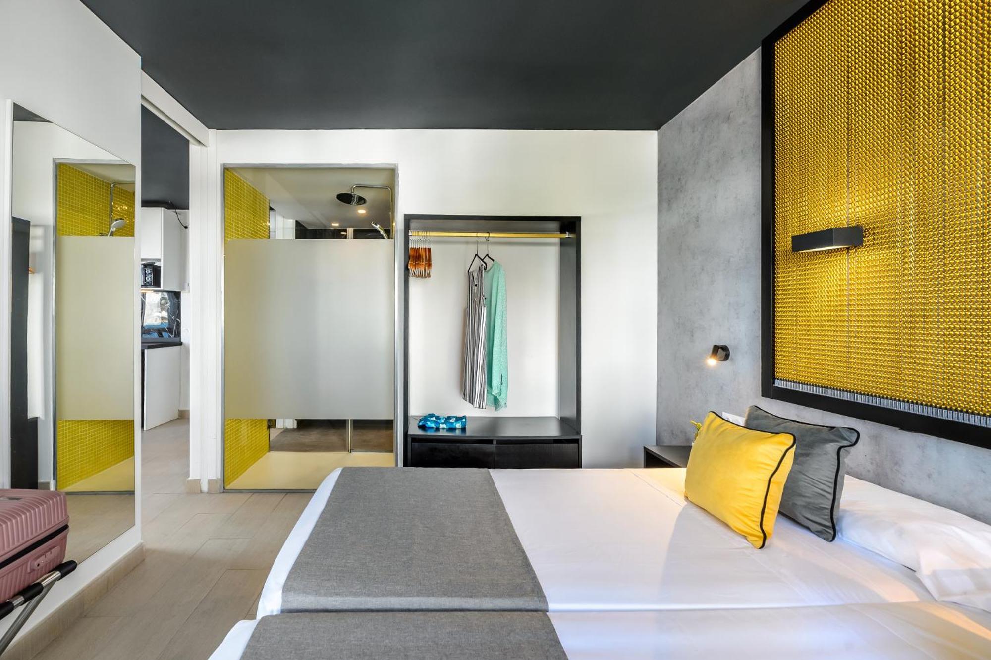 Apartamentos Vibra Jabeque Dreams Ibiza Town Luaran gambar