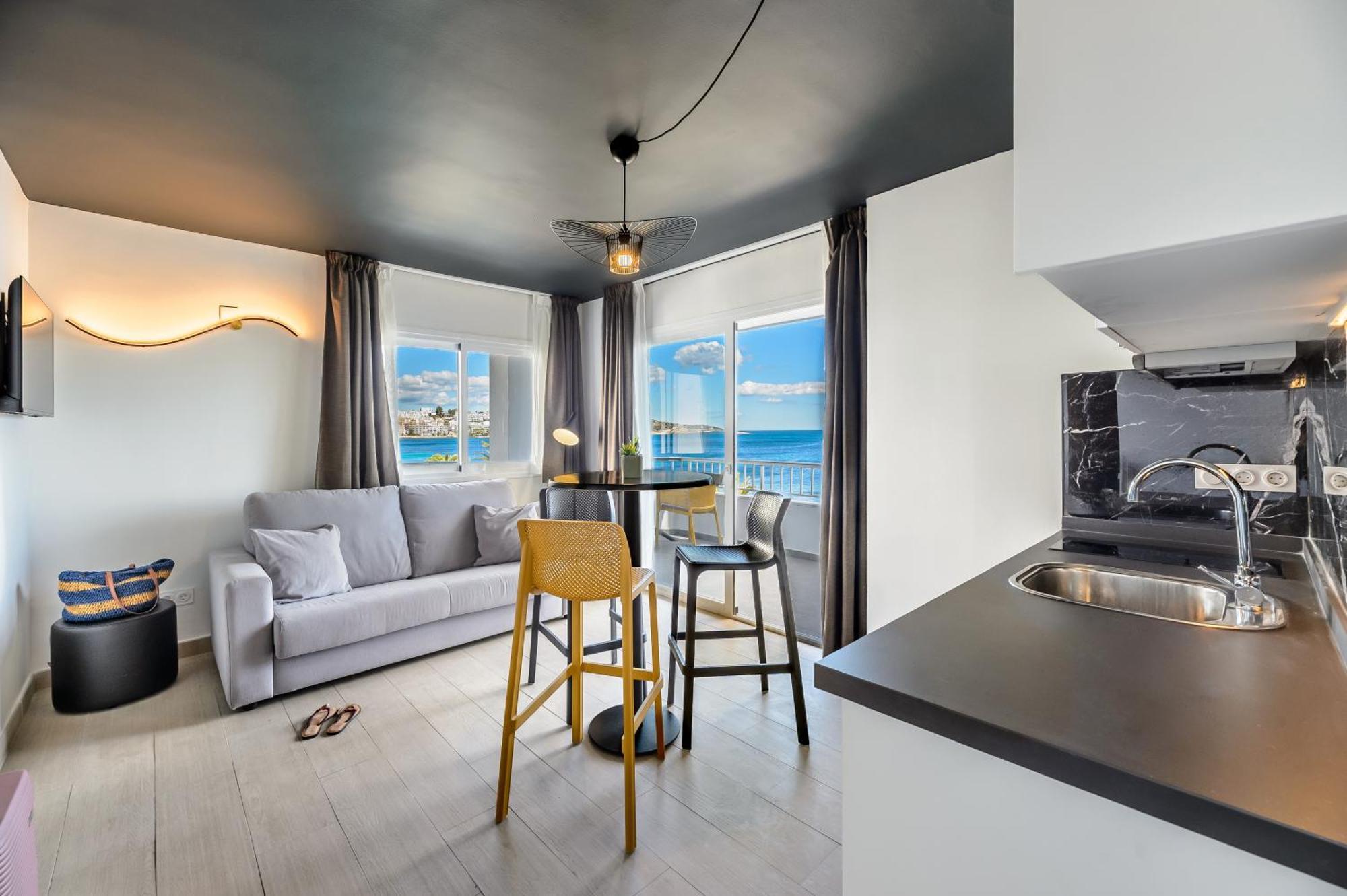 Apartamentos Vibra Jabeque Dreams Ibiza Town Luaran gambar